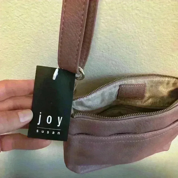 NWT Joy Susan Layla Crossbody Bag - Picture 3 of 9